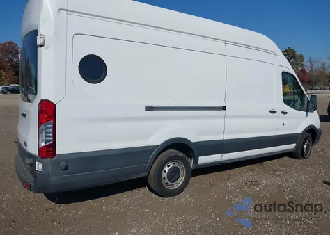 2018 Ford Transit-250 z USA, uszkodzony, nr VIN 1FTYR3XM9JKA33832